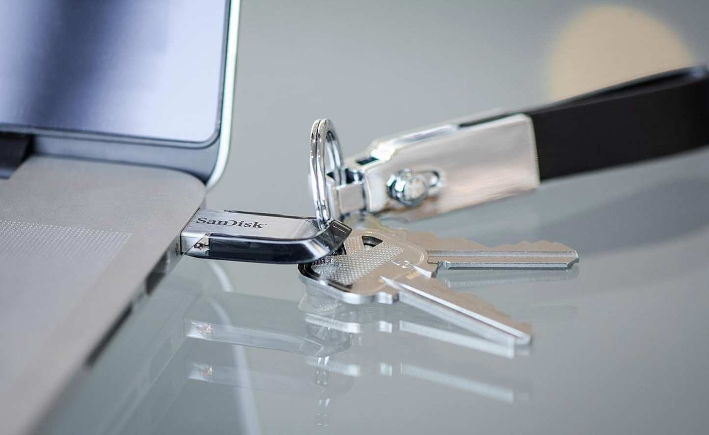 Clé USB 3.0 SanDisk Ultra Flair 128 Go – noire